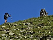 50 Arrivati all'omone 'di rappresentanza' (2340 circa) del Ponteranica centrale (2372 m)